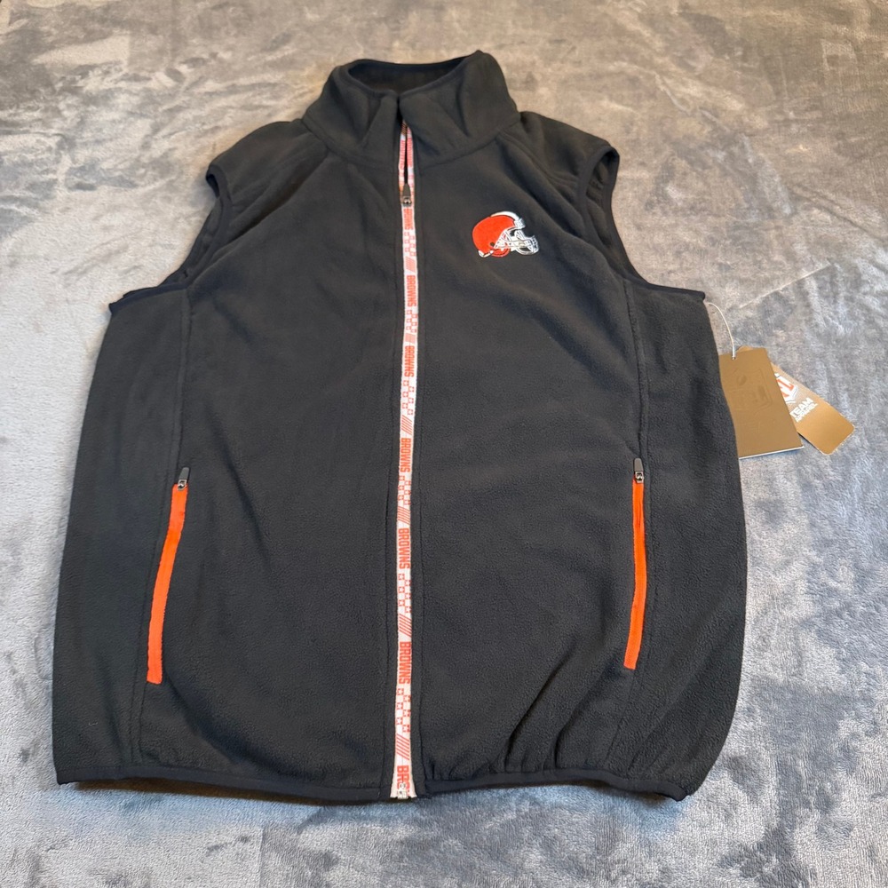 Cleveland Browns NFL Team Apparel Fleece Vest Orange Trim Mens Medium NWT
